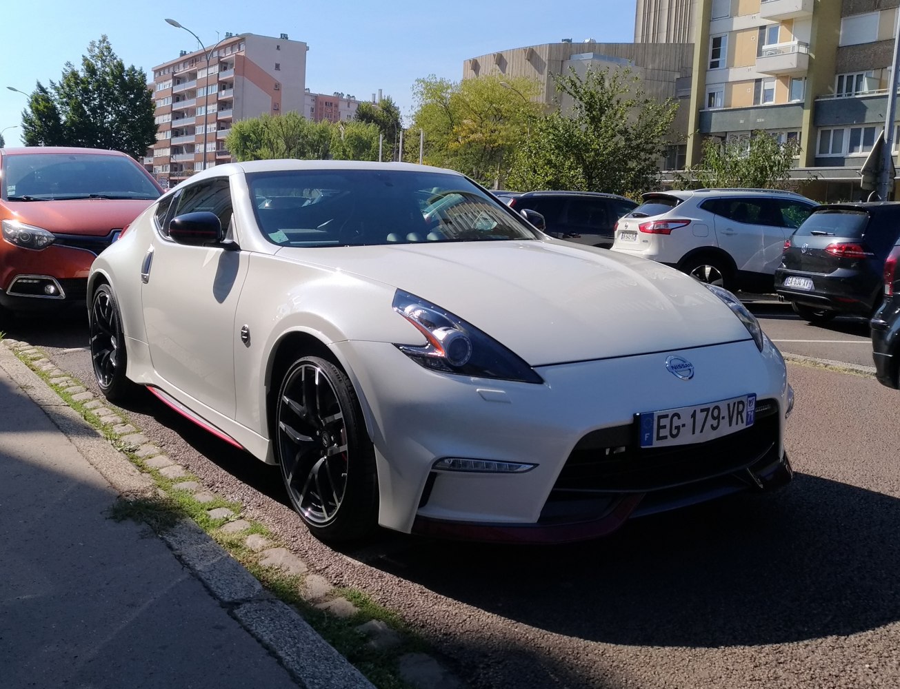 https://totalrenting.es/wp-content/uploads/2022/10/nissan-370z-nismo-facelift-2018-2018-3-7-v6-350-cv-coupe.png