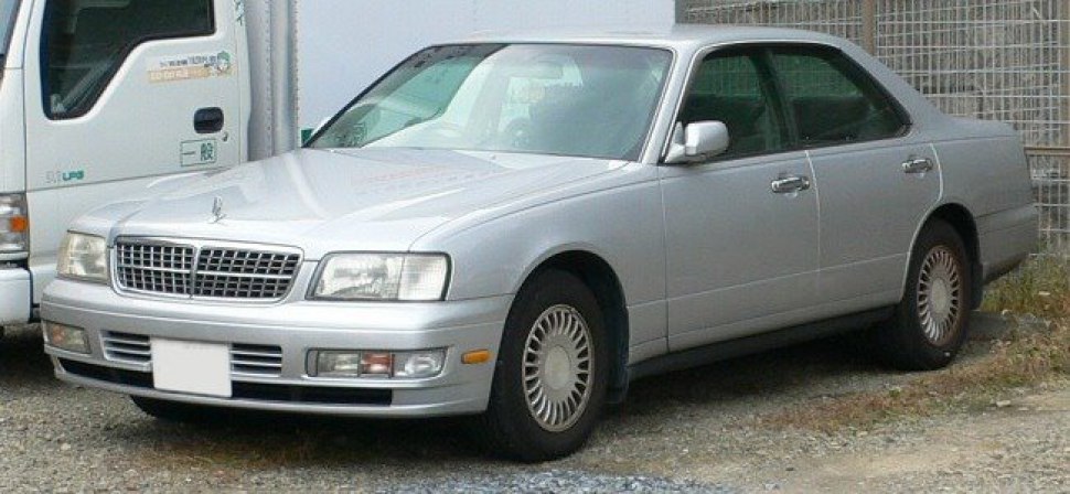 https://totalrenting.es/wp-content/uploads/2022/10/nissan-cedric-y33-1996-2-5i-235-cv-4x4-automatic-berlina.png