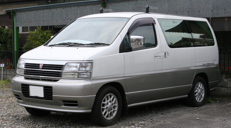 https://totalrenting.es/wp-content/uploads/2022/10/nissan-elgrand-e50-1997-3-0-td-170-cv-minivan.png