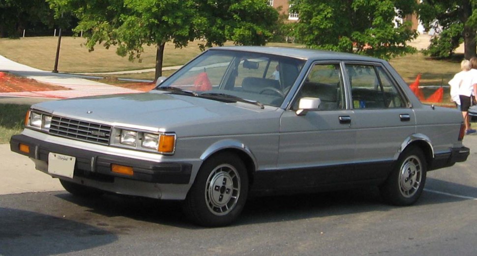 https://totalrenting.es/wp-content/uploads/2022/10/nissan-maxima-i-g910-1983-2-4-120-cv-berlina.png