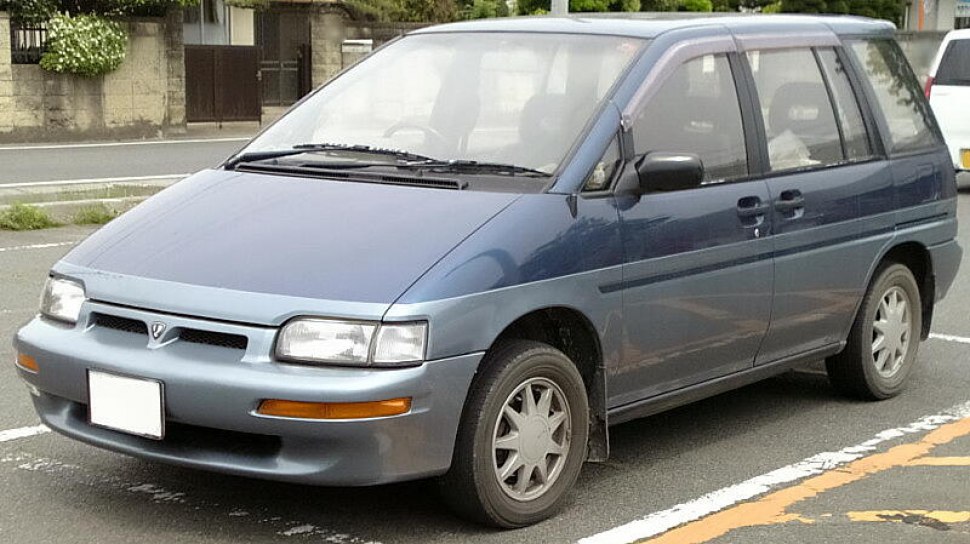 https://totalrenting.es/wp-content/uploads/2022/10/nissan-prairie-m11-1988-2-0-4wd-91-cv-minivan.png