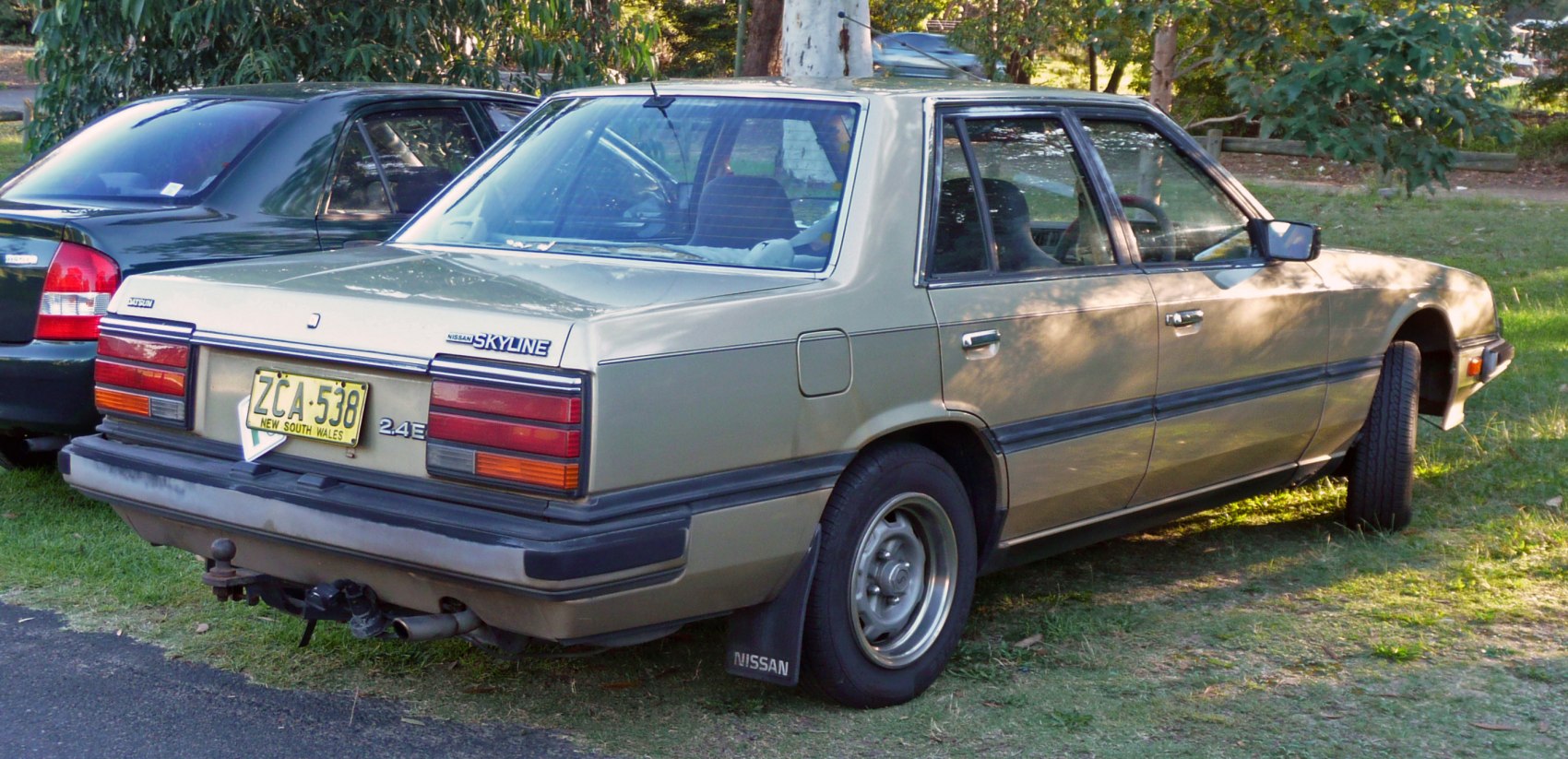 https://totalrenting.es/wp-content/uploads/2022/10/nissan-skyline-r30-1981-2-0-130-cv-berlina-1.png