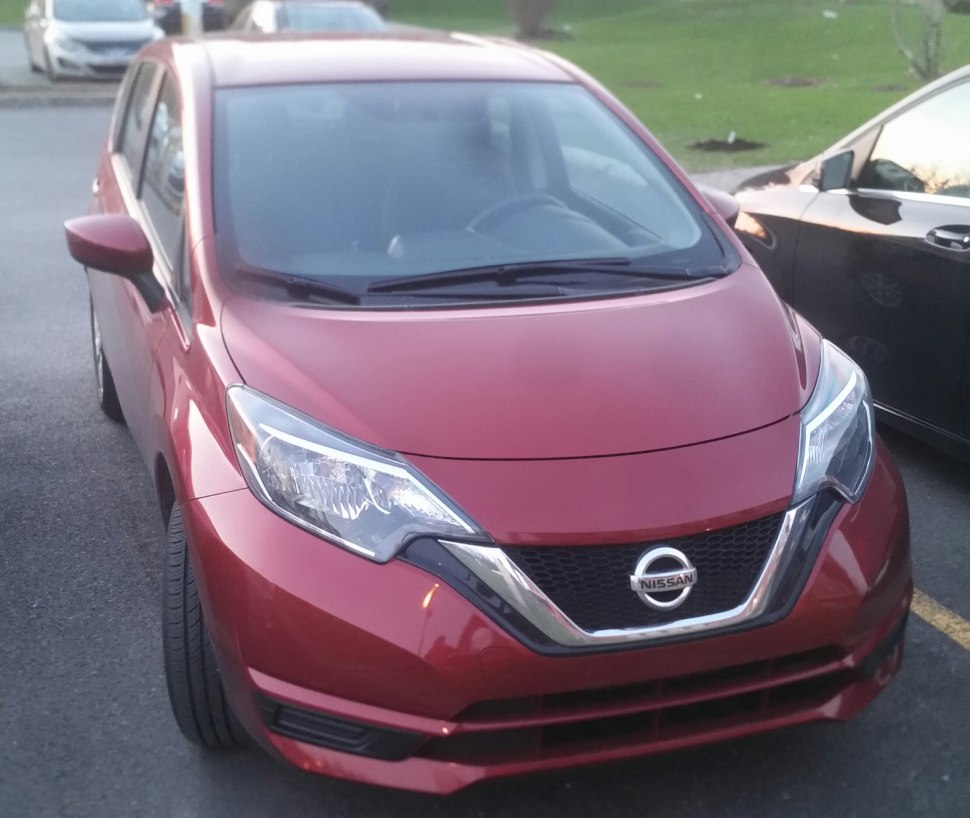 https://totalrenting.es/wp-content/uploads/2022/10/nissan-versa-note-facelift-2017-2017-1-6-109-cv-xtronic-hatchback.png