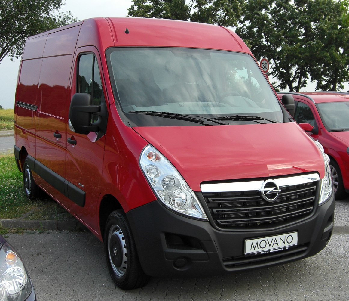 https://totalrenting.es/wp-content/uploads/2022/10/opel-movano-b-2010-2-3-cdti-turbo-110-cv-minivan.png