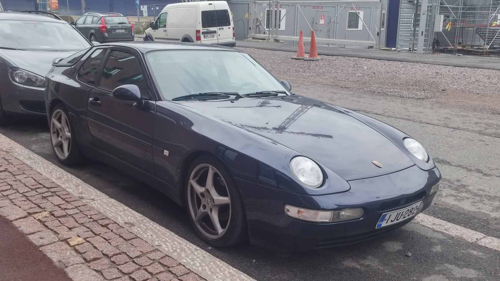 https://totalrenting.es/wp-content/uploads/2022/10/porsche-968-1992-3-0i-16v-240-cv-coupe.png