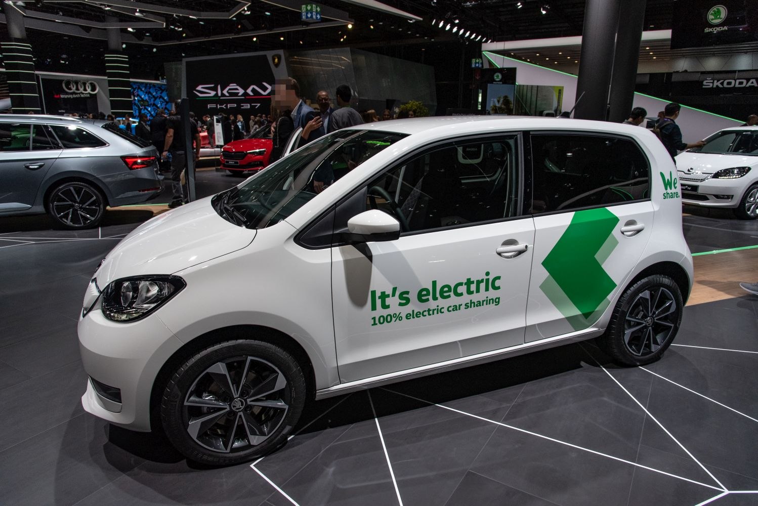 https://totalrenting.es/wp-content/uploads/2022/10/skoda-citigo-facelift-2017-5-door-2017-1-0-mpi-greentech-75-cv-hatchback.png