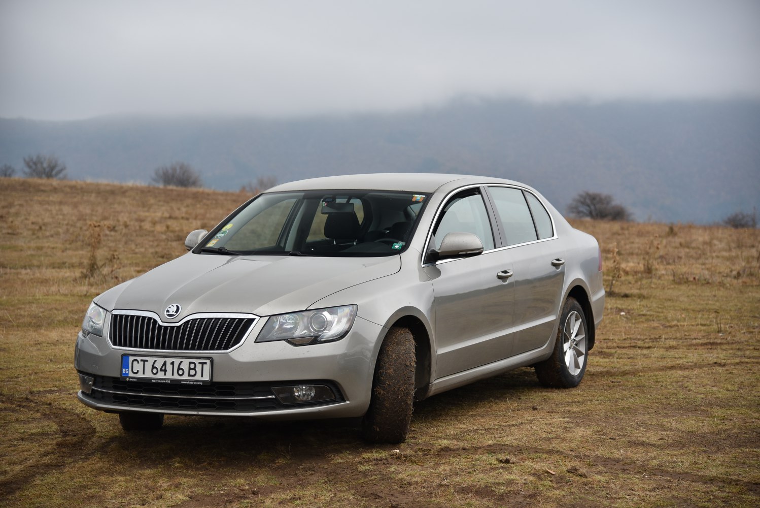 https://totalrenting.es/wp-content/uploads/2022/10/skoda-superb-ii-facelift-2013-2013-1-4-tsi-125-cv-liftback.png