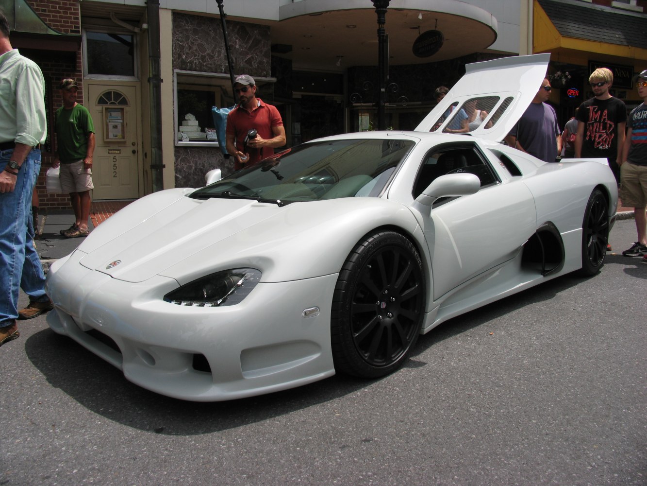 https://totalrenting.es/wp-content/uploads/2022/10/ssc-ultimate-aero-2004-6-3-v8-1183-cv-coupe-1.png