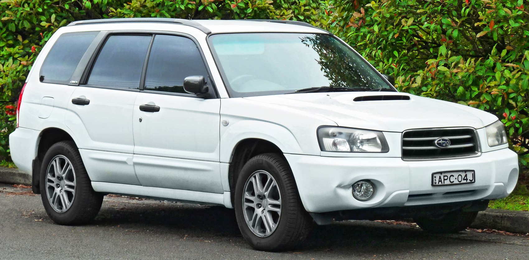 https://totalrenting.es/wp-content/uploads/2022/10/subaru-forester-ii-2003-2-0-x-125-cv-crossover.png