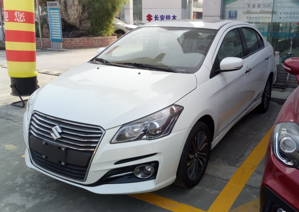 https://totalrenting.es/wp-content/uploads/2022/10/suzuki-ciaz-facelift-2018-2018-1-2d-90-cv-berlina.png