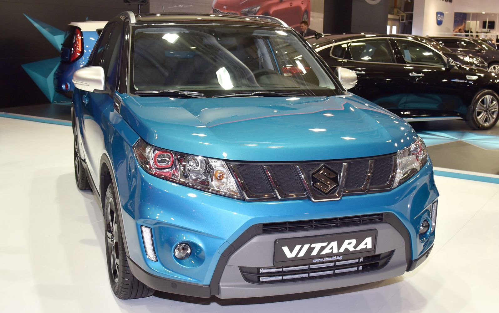 https://totalrenting.es/wp-content/uploads/2022/10/suzuki-vitara-iv-2015-1-6-vvt-120-cv-suv.png