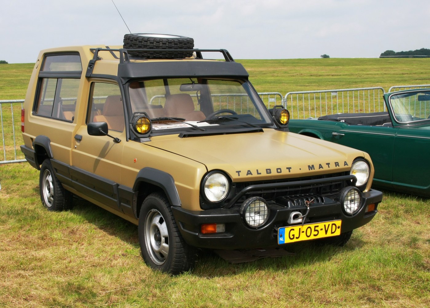 https://totalrenting.es/wp-content/uploads/2022/10/talbot-rancho-1980-1-4-80-cv-todoterreno.png