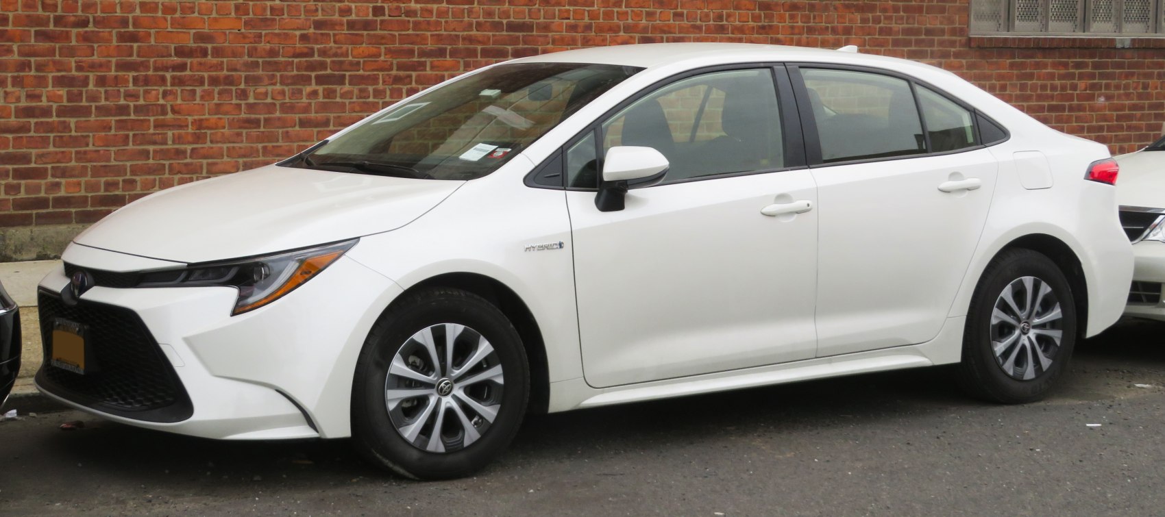 https://totalrenting.es/wp-content/uploads/2022/10/toyota-corolla-xii-e210-us-2020-2-0-169-cv-berlina.png