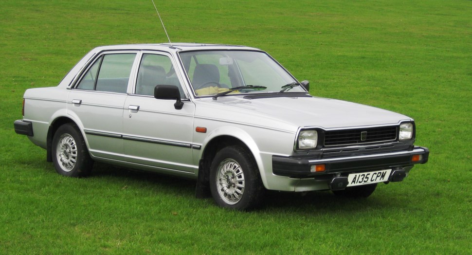 https://totalrenting.es/wp-content/uploads/2022/10/triumph-acclaim-1981-1-3-xd-70-cv-berlina.png