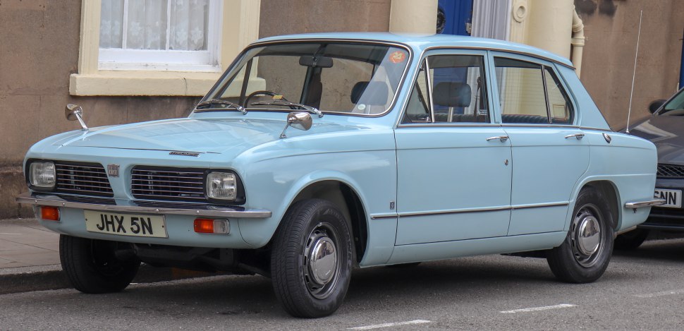 https://totalrenting.es/wp-content/uploads/2022/10/triumph-toledo-1970-1300-58-cv-berlina.png