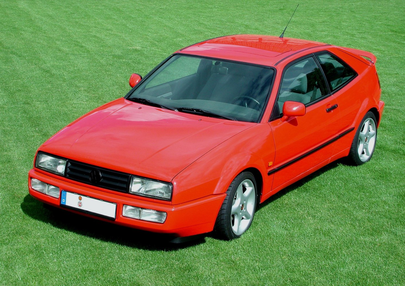 https://totalrenting.es/wp-content/uploads/2022/10/volkswagen-corrado-53i-facelift-1991-1991-1-8-g60-160-cv-coupe.png