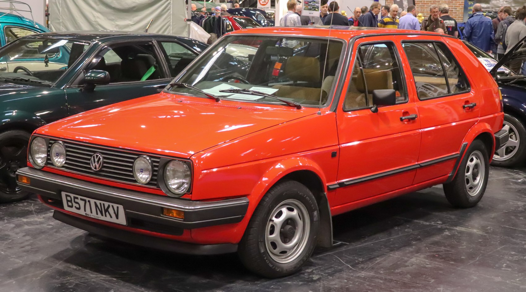 https://totalrenting.es/wp-content/uploads/2022/10/volkswagen-golf-ii-5-door-1984-1-3-55-cv-hatchback.png