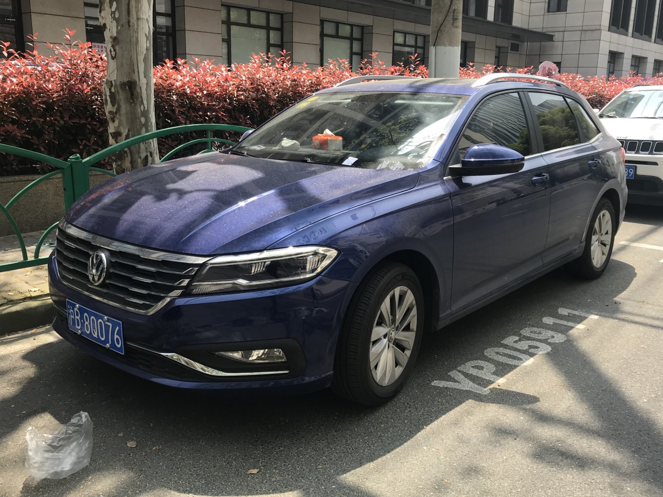 https://totalrenting.es/wp-content/uploads/2022/10/volkswagen-gran-lavida-iii-2018-200tsi-116-cv-dsg-ranchera.png