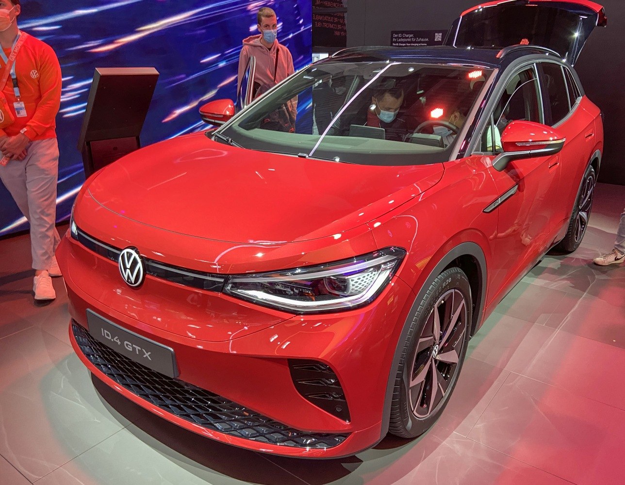 https://totalrenting.es/wp-content/uploads/2022/10/volkswagen-id-4-2021-82-kwh-204-cv-suv.png