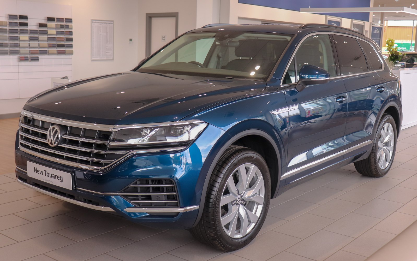 https://totalrenting.es/wp-content/uploads/2022/10/volkswagen-touareg-iii-cr-2019-3-0-v6-tdi-286-cv-4motion-tiptronic-suv.png