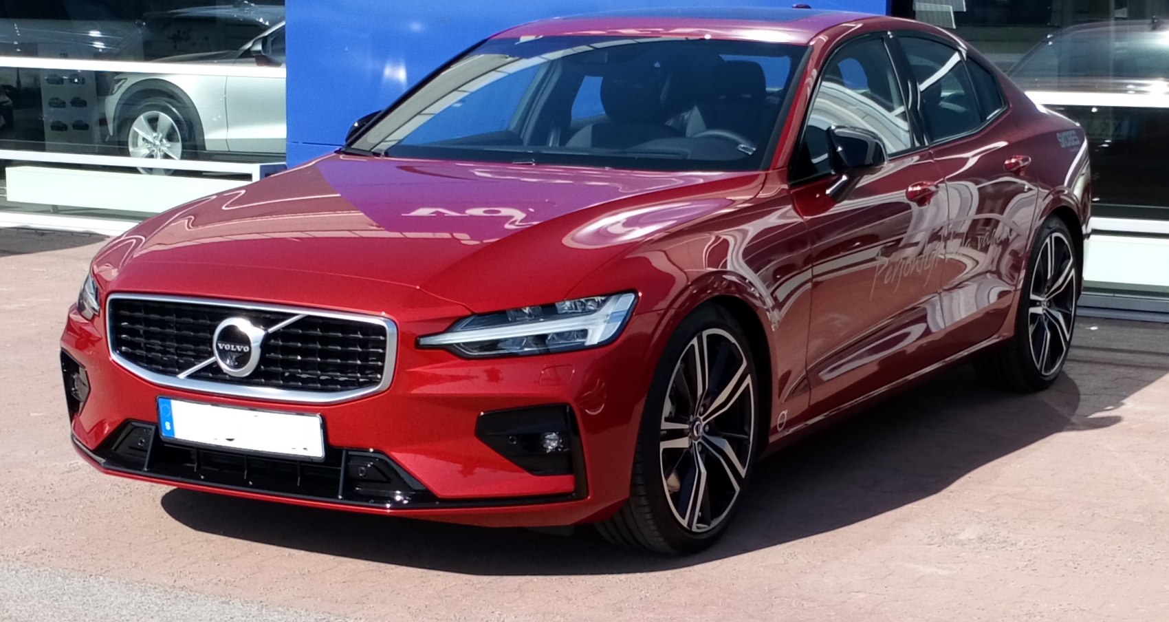 https://totalrenting.es/wp-content/uploads/2022/10/volvo-s60-iii-2019-2-0-t5-250-cv-automatic-berlina.png