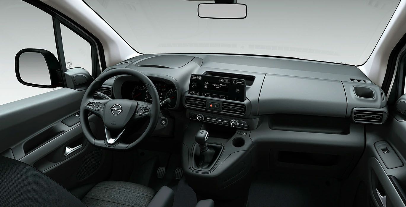 Opel Combo Life 1.5 TD Edition Plus interior delantera | Total Renting