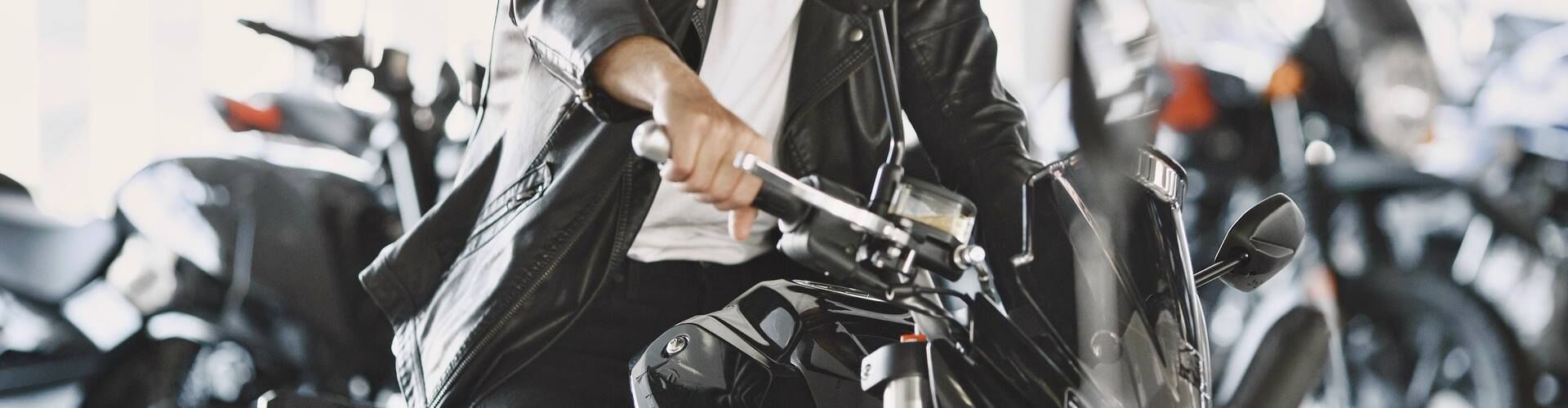 ¿Cómo saber si una moto tiene cargas?