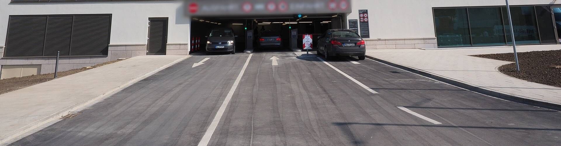 ¿Dónde aparcar en el aeropuerto de Zaragoza?