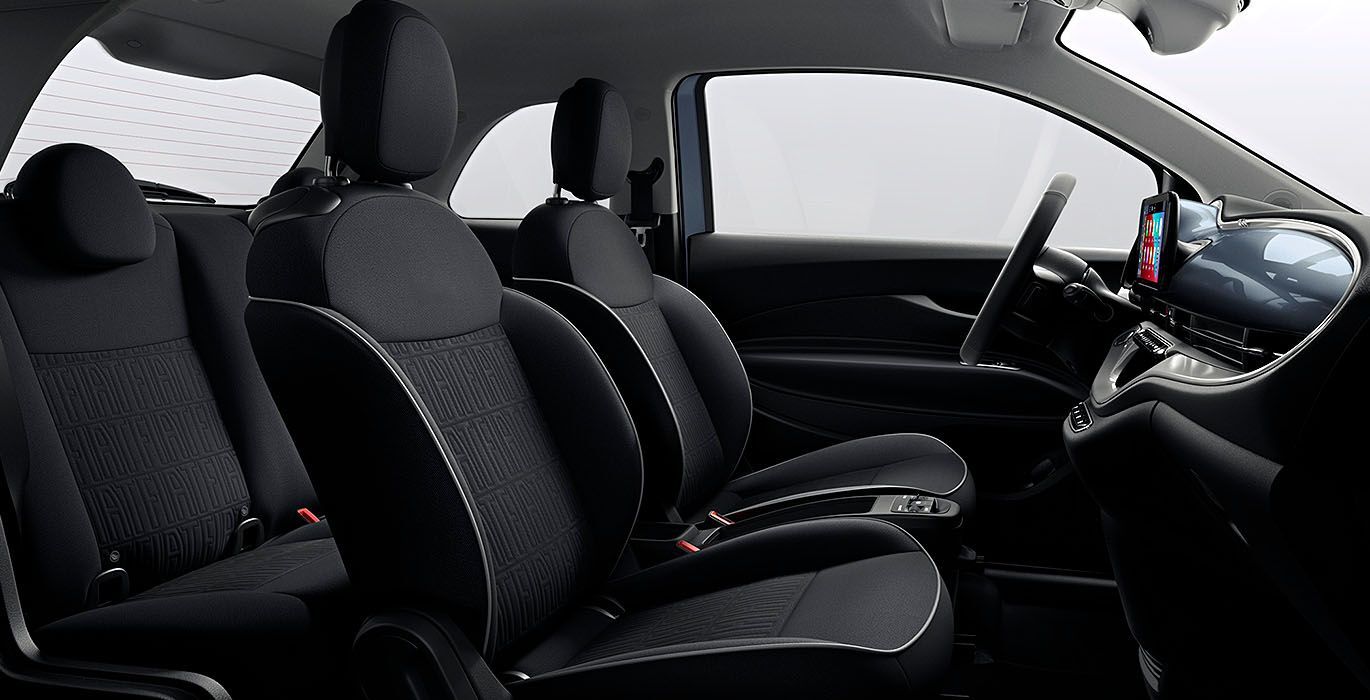 Fiat 500 Electrico interior perfil | Total Renting
