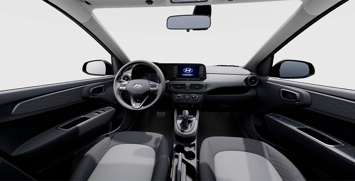 Hyundai i10 Klass Auto interior delantera | Total Renting