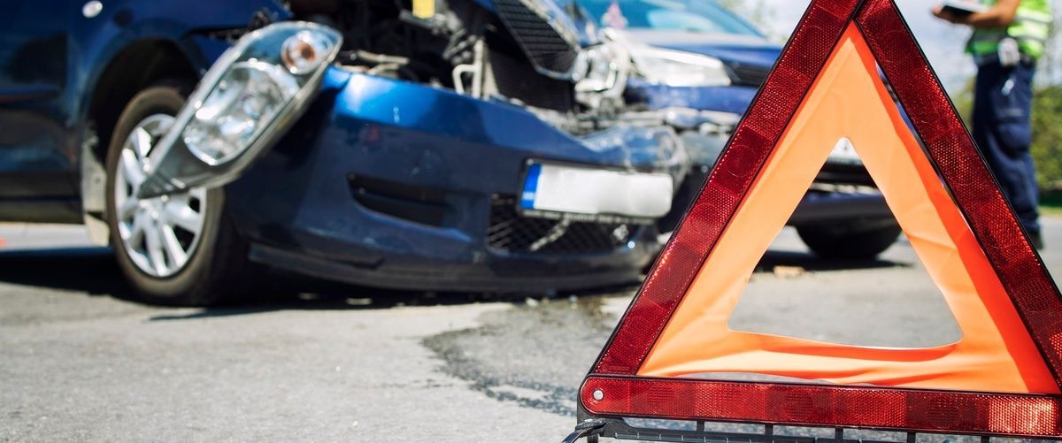 Accidente de tráfico coche