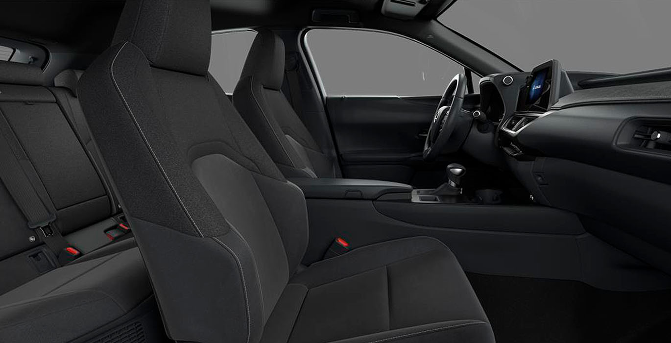 Lexus UX 2.0 250h Business interior perfil | Total Renting