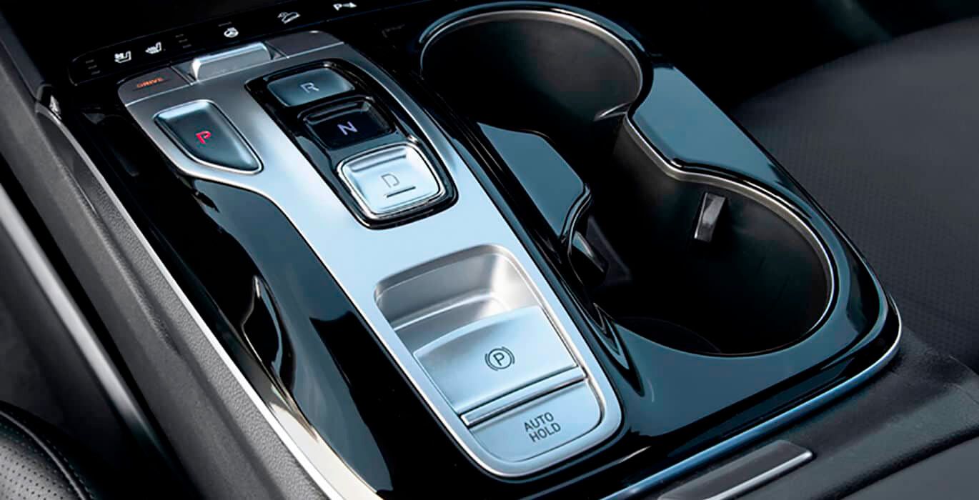 Hyundai Tucson 1.6 TGDI 265cv PHEV Maxx Auto 4×4 interior 3 | Total Renting