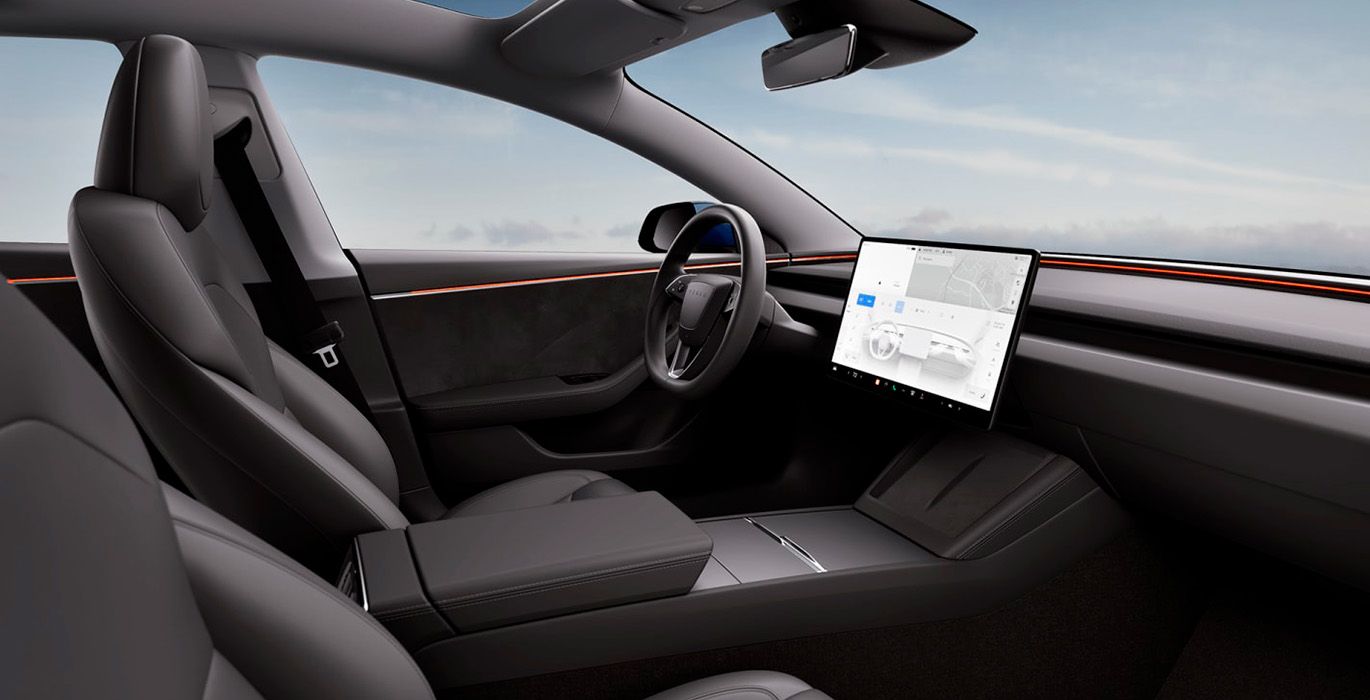 Tesla Model 3 interior perfil | Total Renting