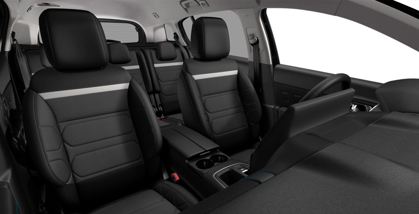 CITROEN C5 Aircross BlueHDi 130 SS Plus EAT8 interior trasera | Total Renting