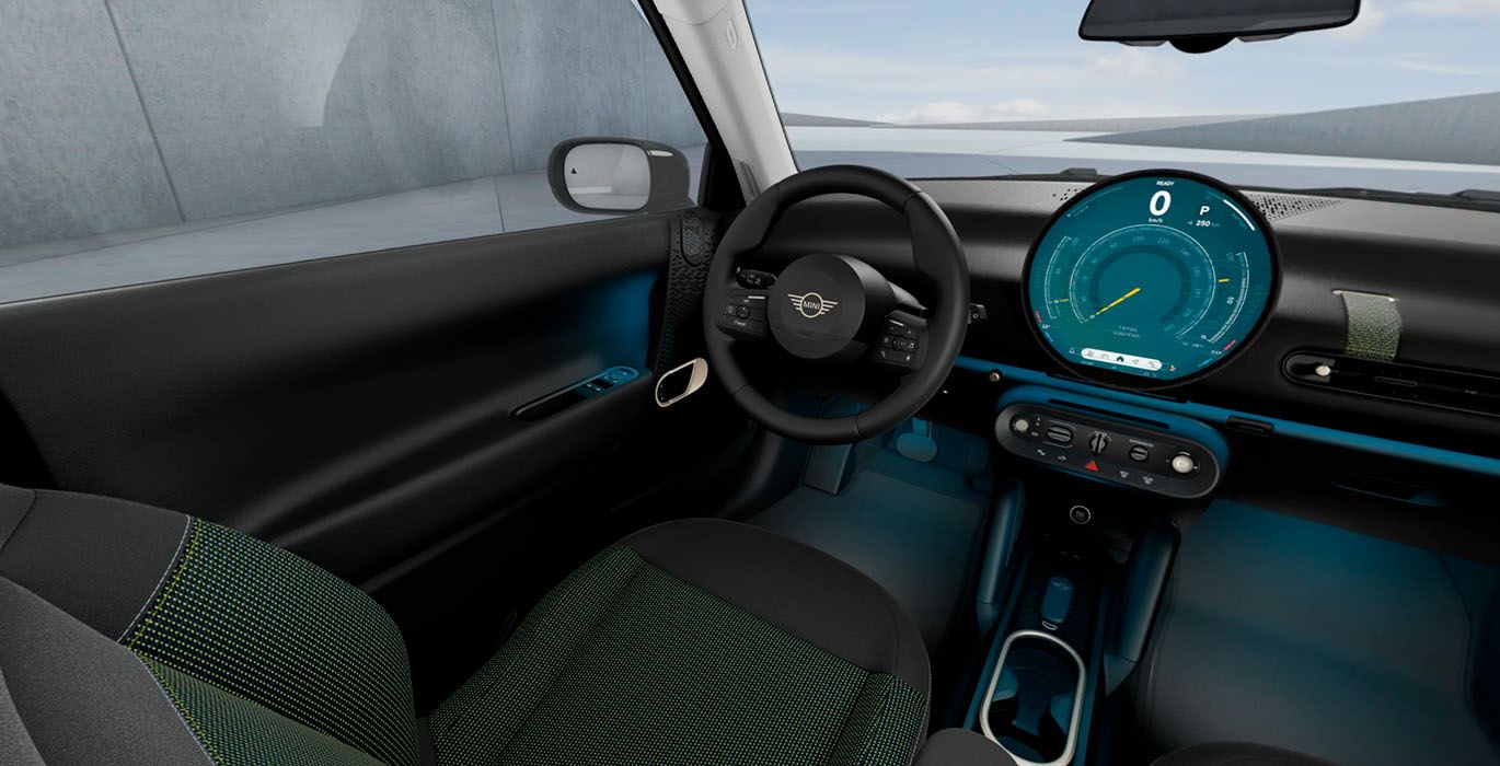 MINI Cooper E Essential interior delantera | Total Renting