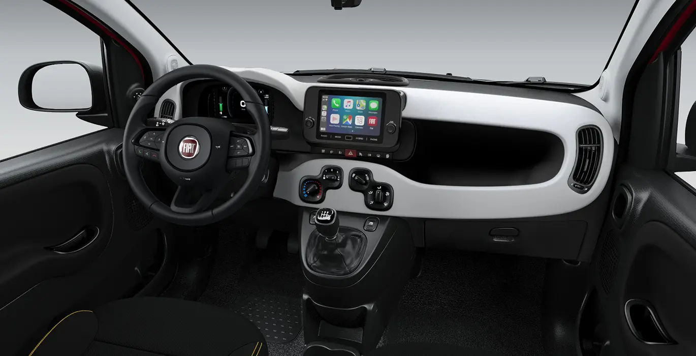 FIAT Panda Pandina 1.0 Hybrid 51kW interior delantera | Total Renting