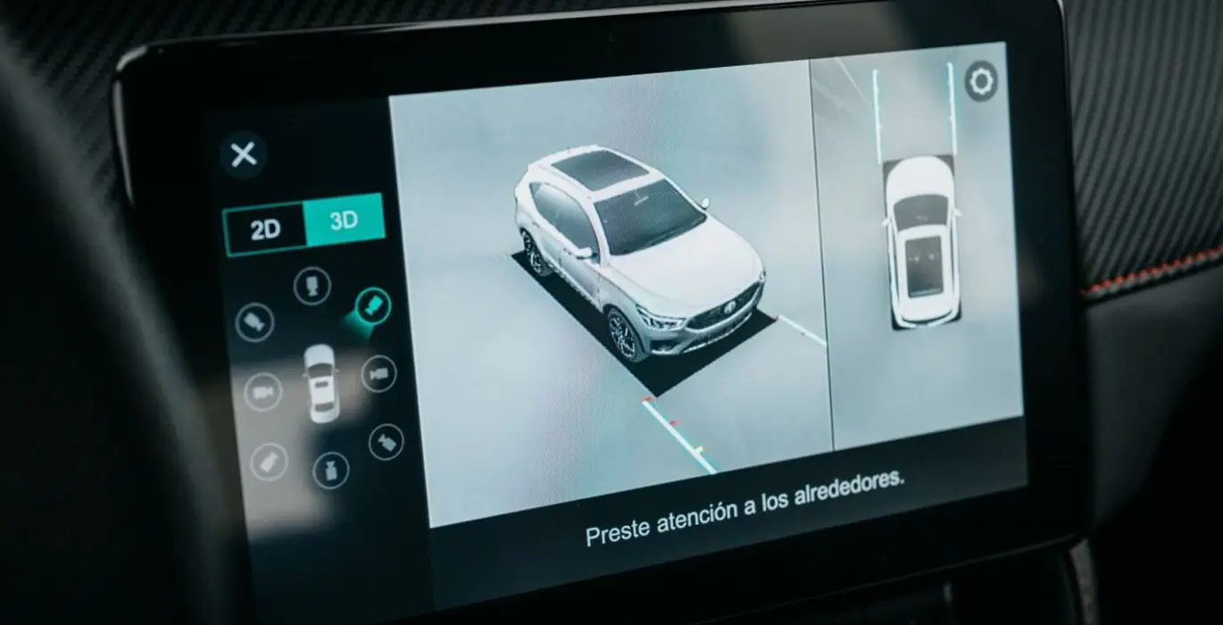 MG ZS 1.5 Comfort pantalla | Total Renting