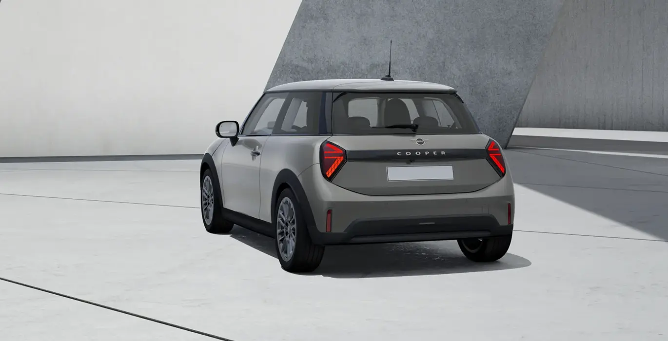 MINI Cooper C Essential trasera | Total Renting