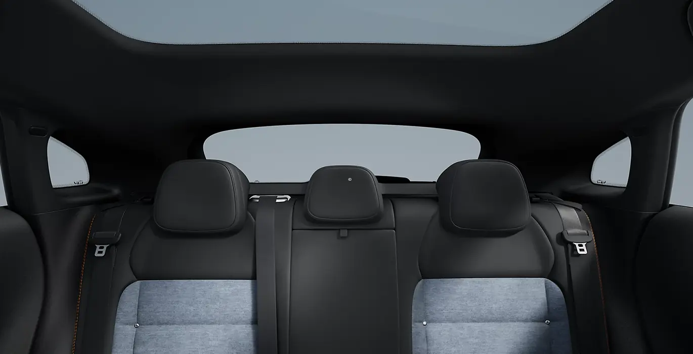 Smart 3 Pro interior trasera | Total Renting