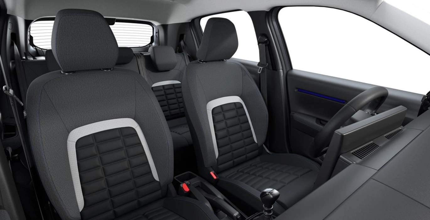 CITROËN C3 TURBO 100 BUSINESS (MANUAL) 6 CITROEN C3 TURBO 100 BUSINESS MANUAL interior trasera | Total Renting