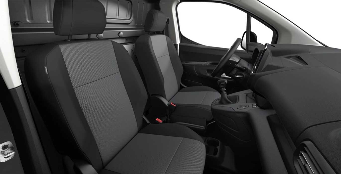 Citroen Berlingo Talla M BlueHDI 100cv van interior delantera II | Total Renting
