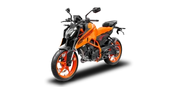 Renting KTM Duke 390