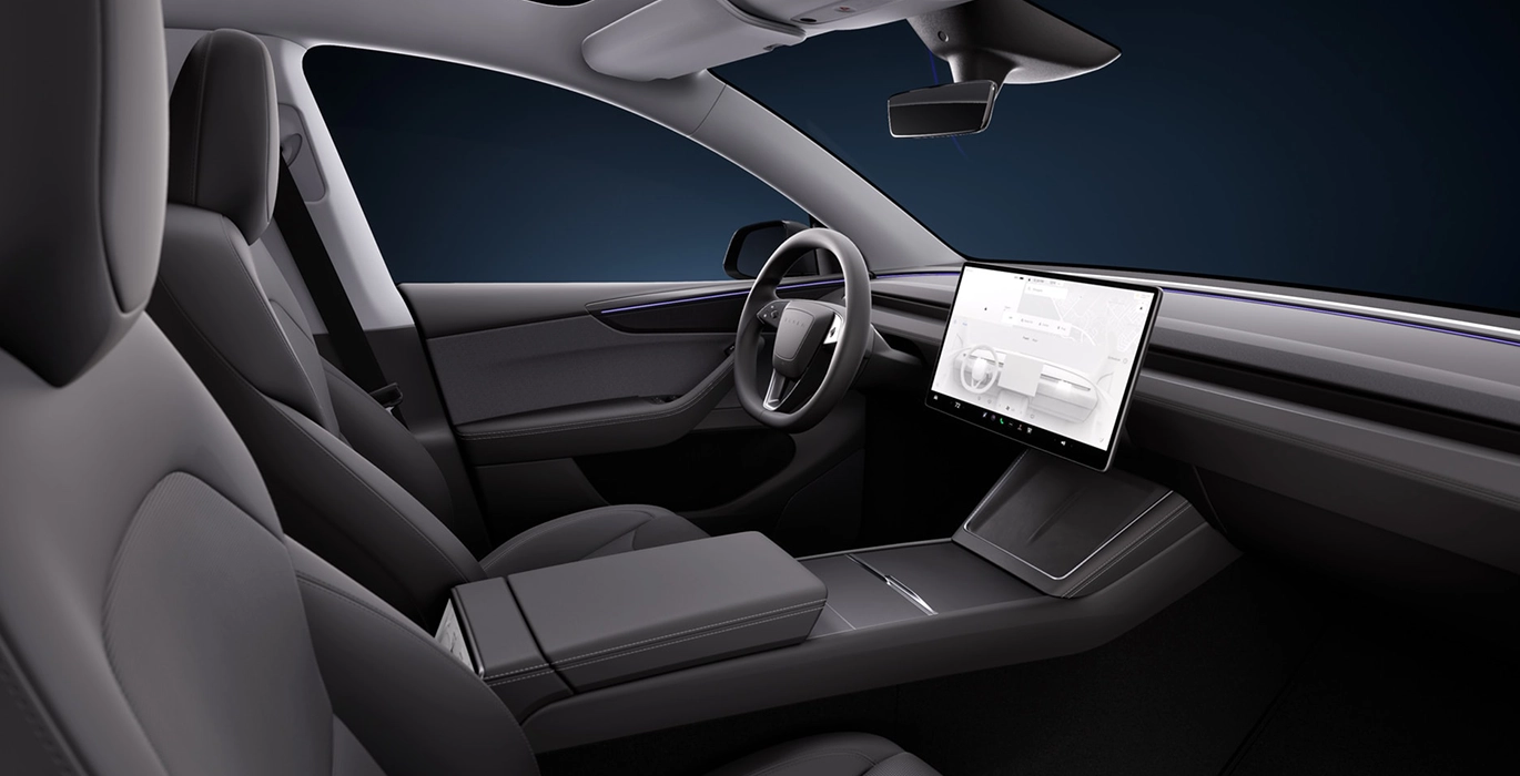 Tesla Model Y Traccion Trasera interior delantera | Total Renting