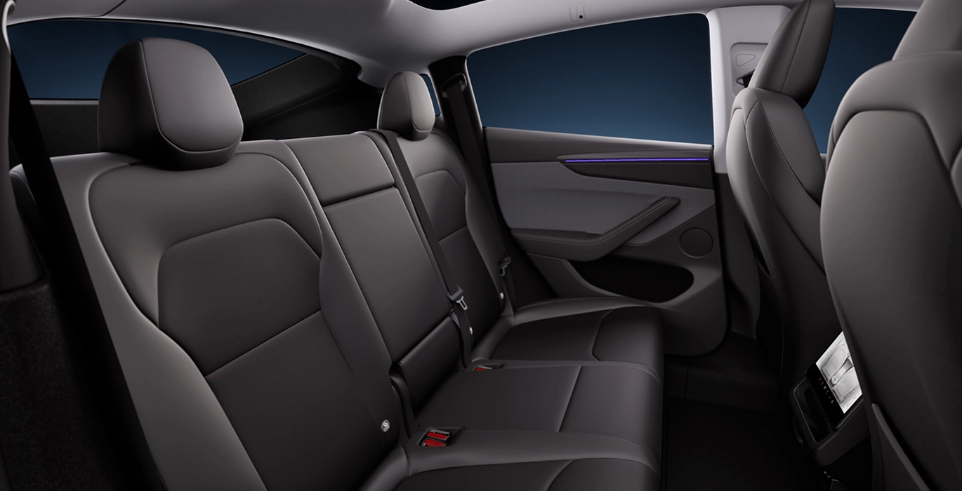 Tesla Model Y Traccion Trasera interior trasera | Total Renting