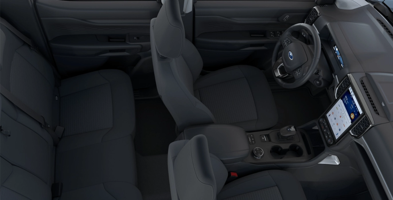 FORD Ranger XLT Doble Cabina 2.3 TVCT PHEV 280CV Automatica interior trasera | Total Renting