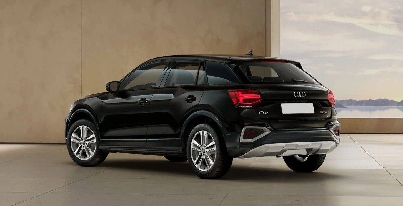 Audi Q2 Advanced 30 TFSI 116cv trasera | Total Renting