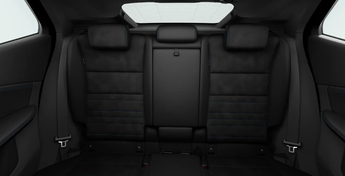 BMW X2 sDrive 20d interior trasera | Total Renting