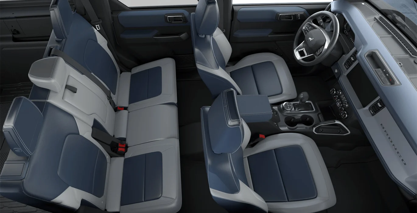 FORD Bronco Outer Banks 2.7 EcoBoost V6 335CV interior trasera