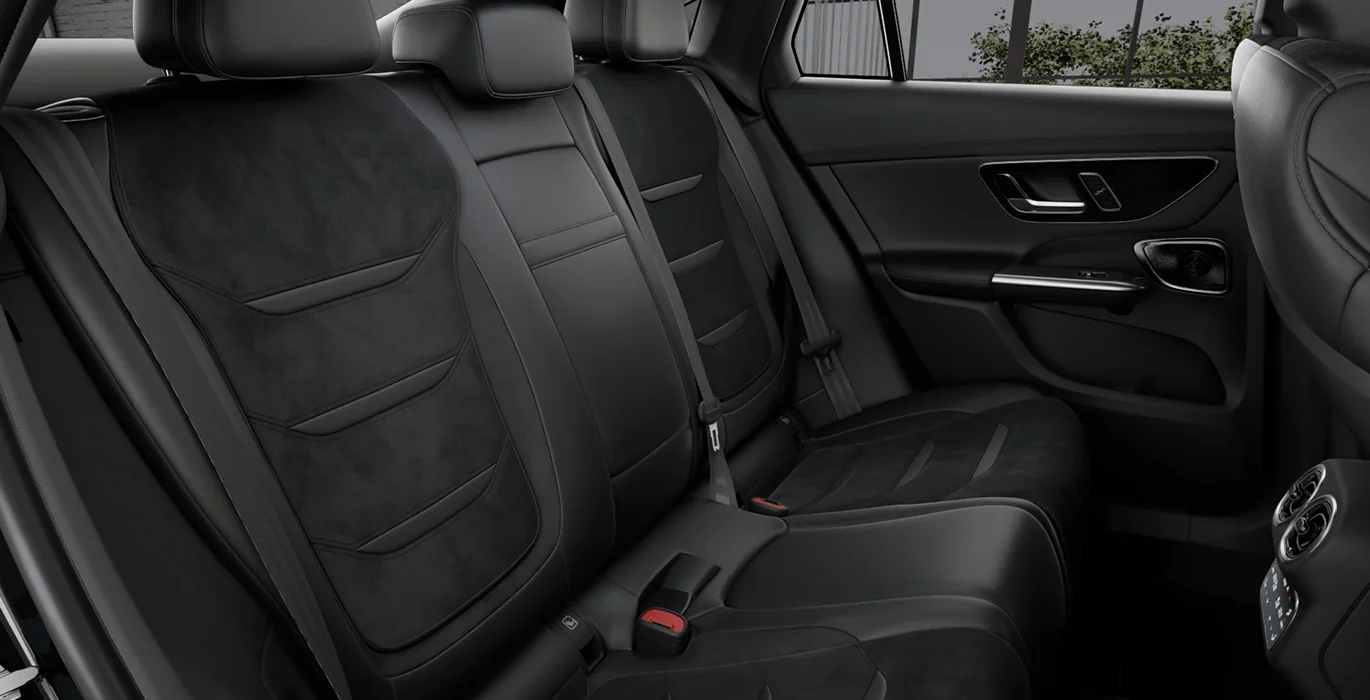 Mercedes-AMG GLC Coupé 63 S E Performance interior trasera